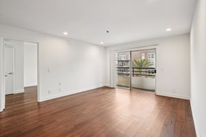 165 N Hoover St UNIT 302-S1511-004.jpg