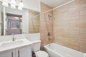 165 N Hoover St UNIT 302-S1511-013.jpg