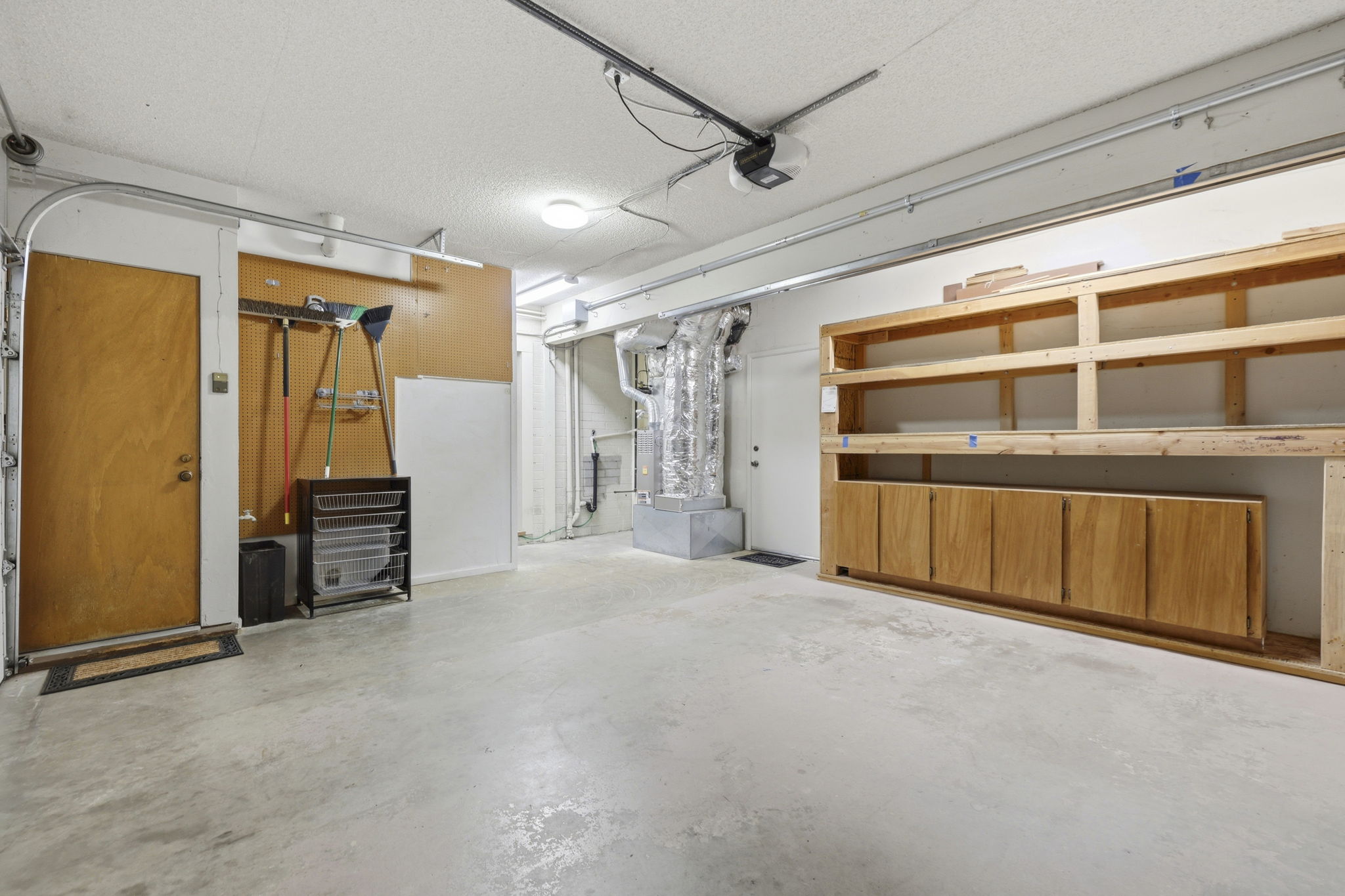 2 Car Garage Interior