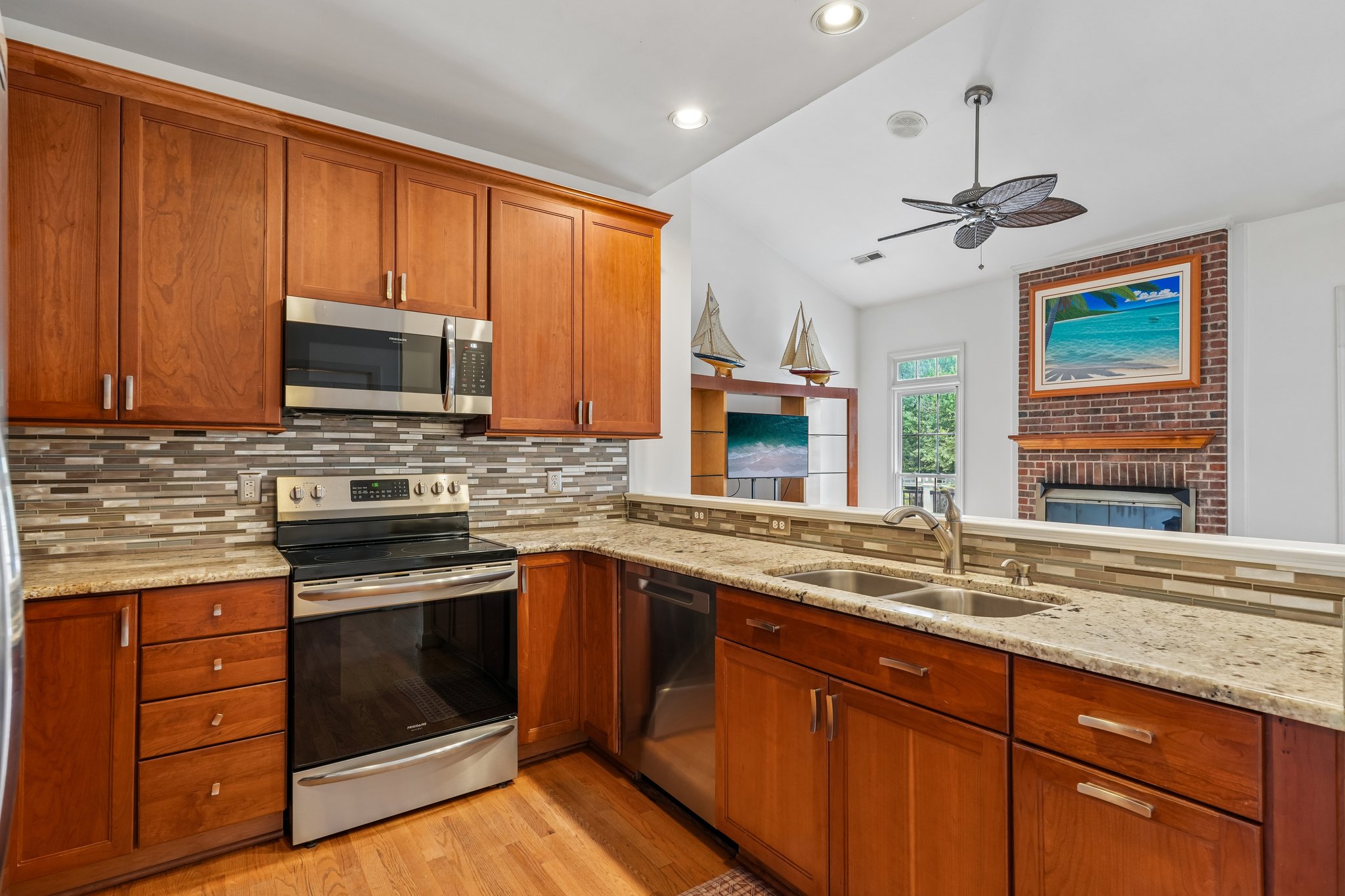 Prestwood Ln-S2906-024.jpg