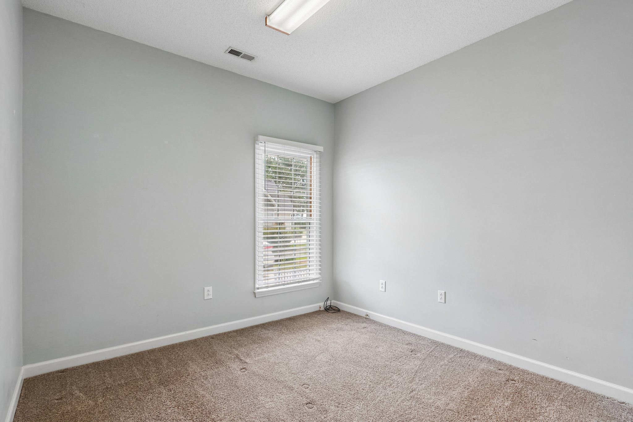 Prestwood Ln-S2906-046.jpg