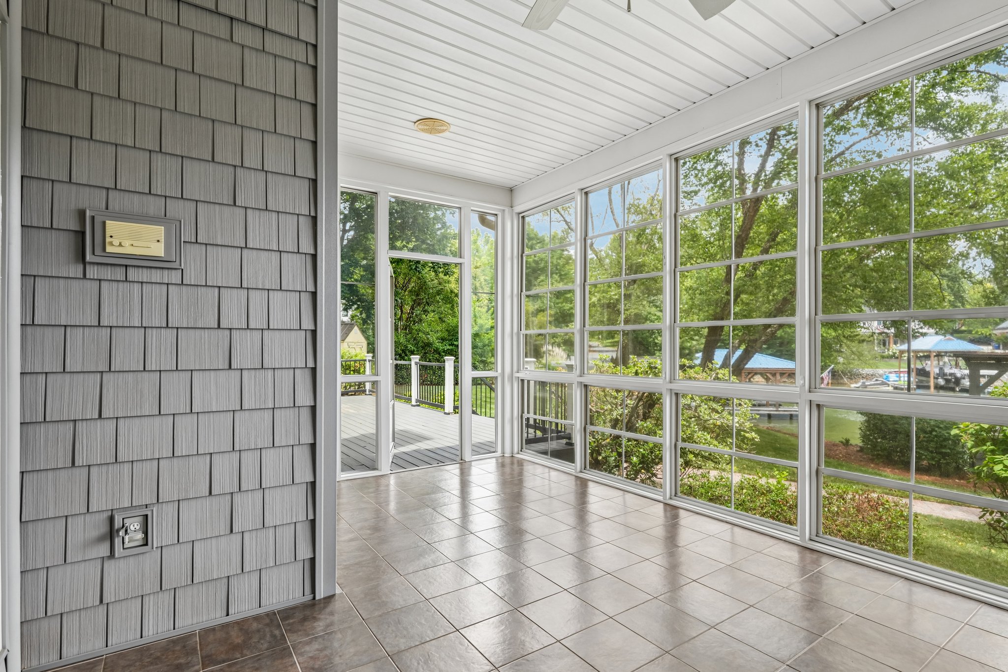 Prestwood Ln-S2906-060.jpg