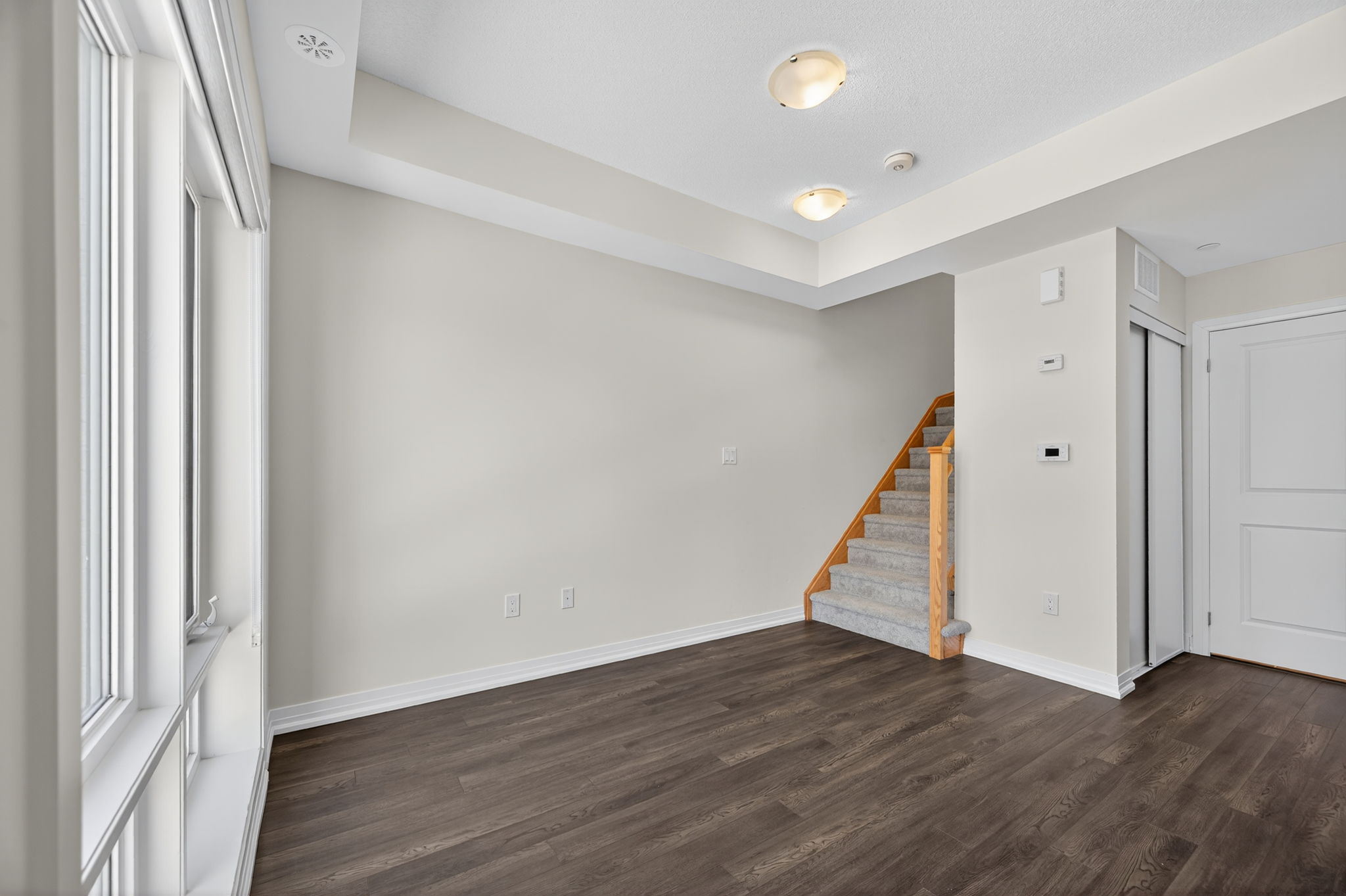 165 Tapscott Rd Unit 16 Toronto, ON M1B 0E8