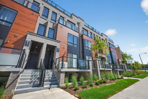 165 Tapscott Rd Unit 16, Toronto ON
