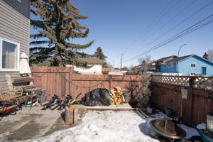  Photo 35