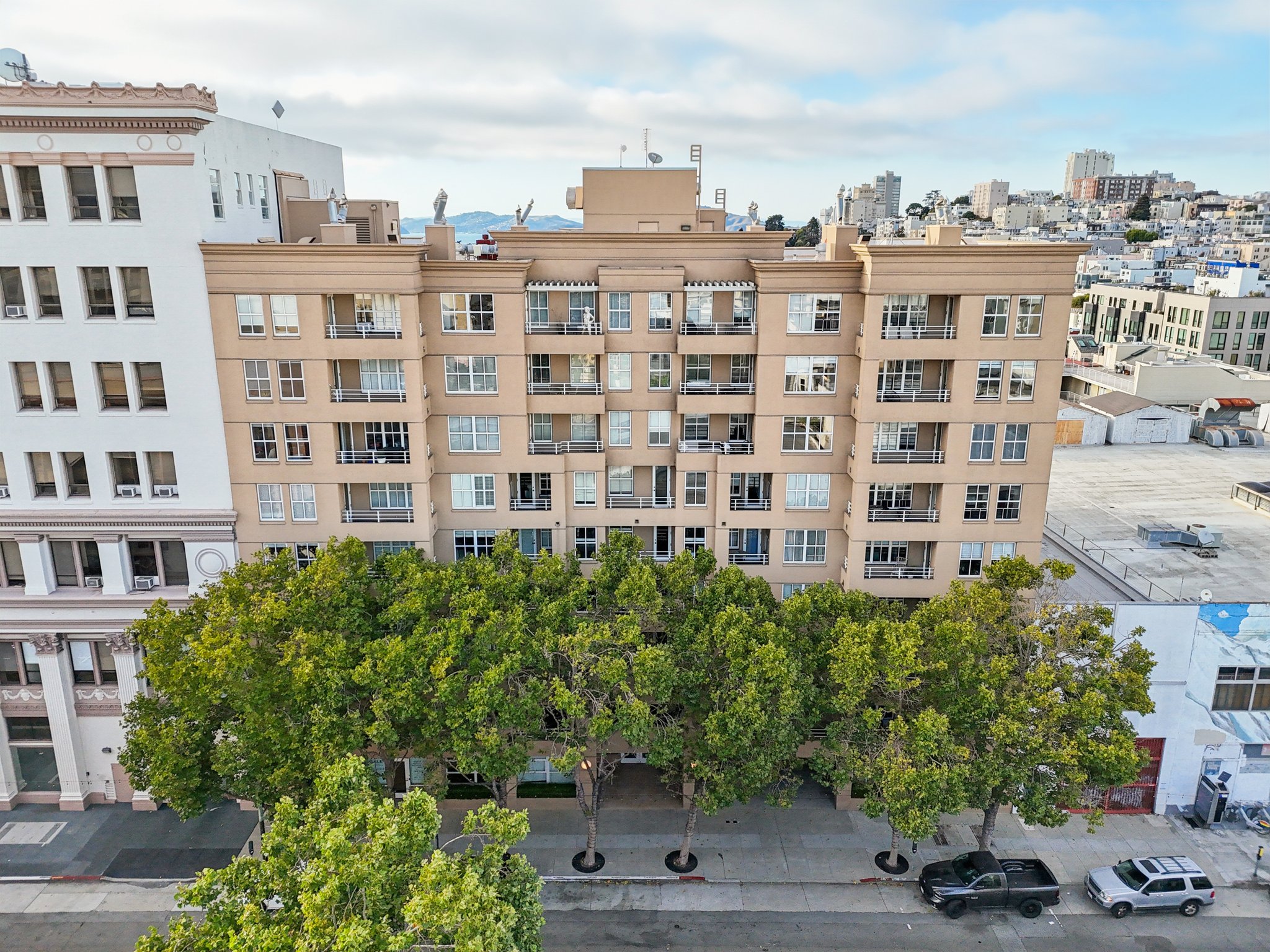 Jackson St #806-S1807-044.jpg