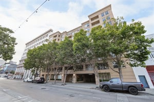 Jackson St #806-S1807-002.jpg