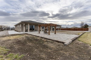  Photo 43
