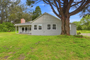 003_F8_1650 Stage Rd