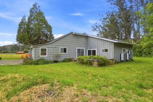 059_F8_1650 Stage Rd