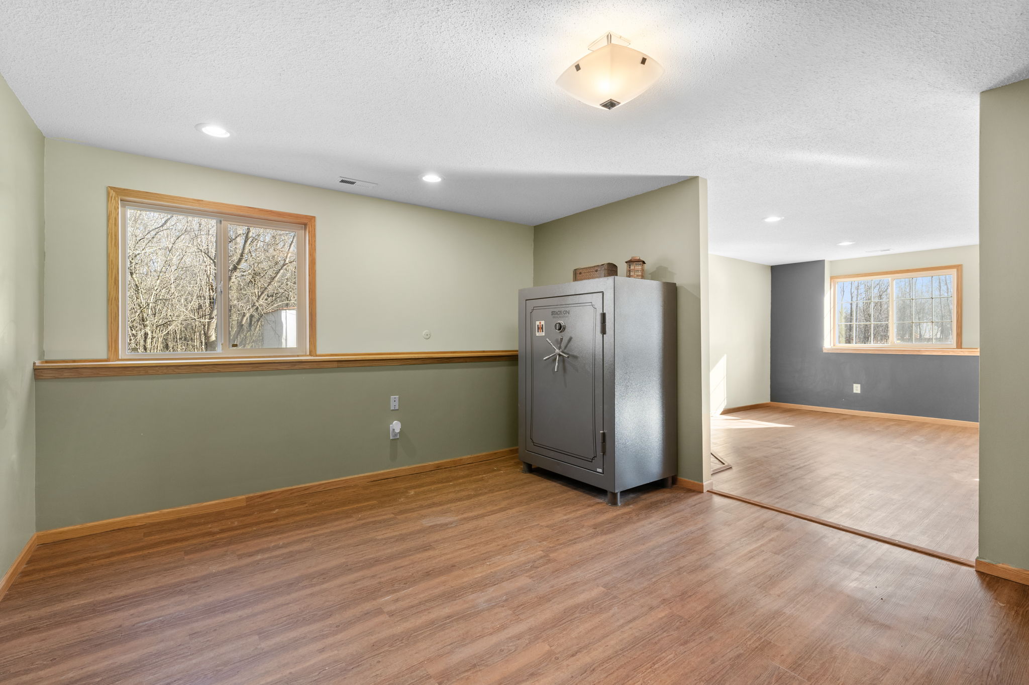 Photos - Interior & Exterior-25