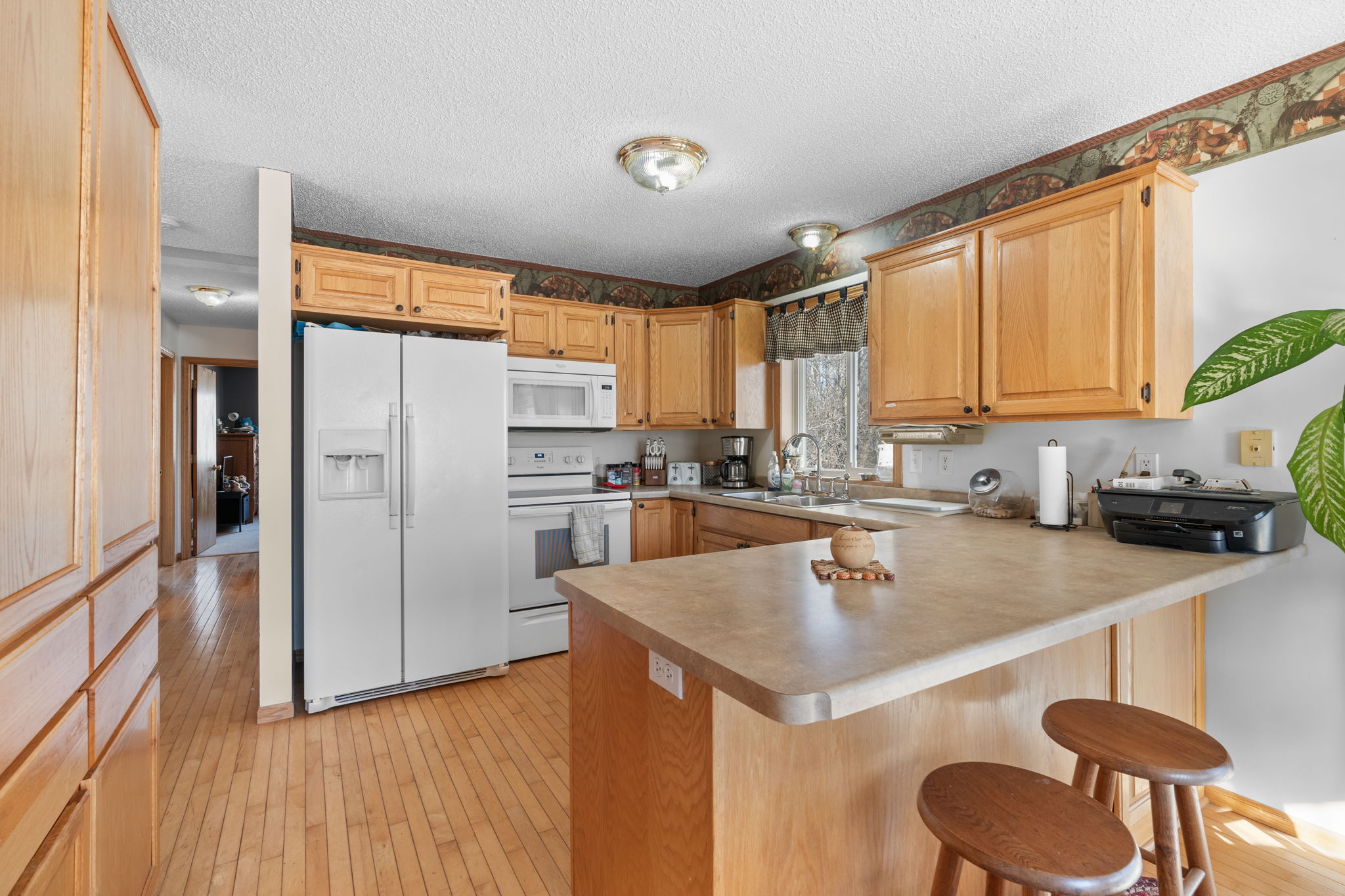 Photos - Interior & Exterior-14