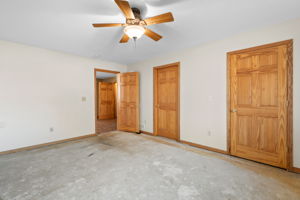 Photos - Interior & Exterior-31