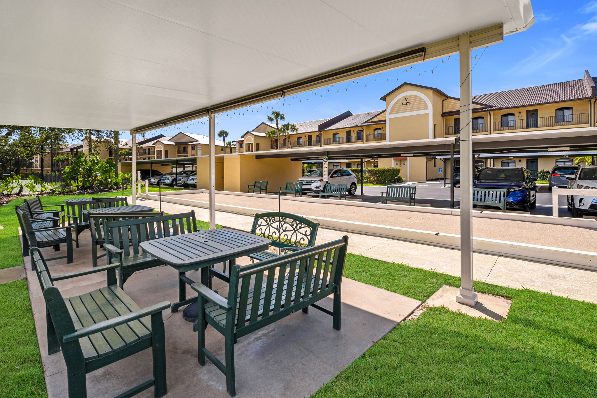 Bocce Seating