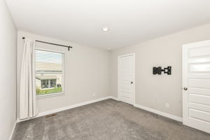  Photo 49