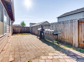  Photo 49