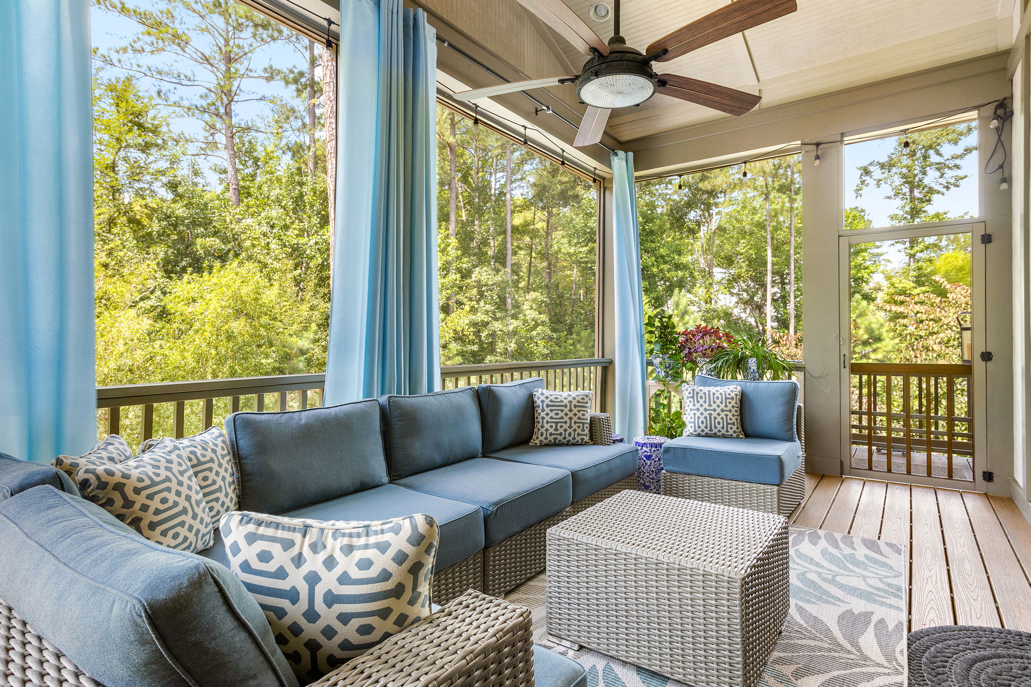 64-Screened Porch