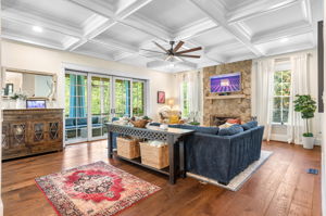 08-Family Room