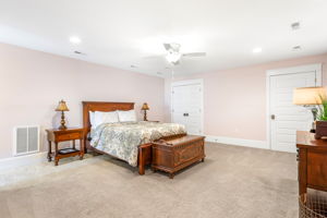 60-Bedroom 5