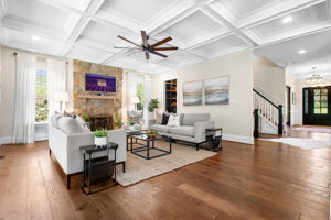 09-Family Room