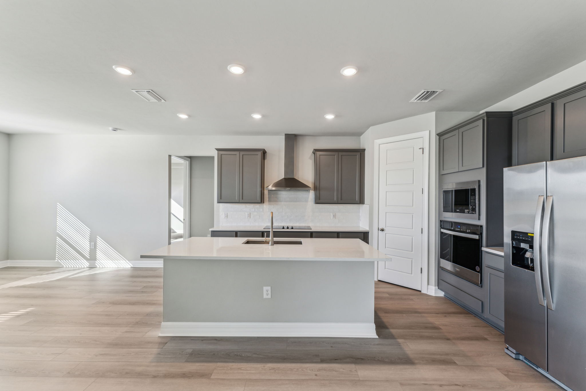 South Florida - Crescent Lakes - 16510 Seven Lakes Ave, Punta Gorda, FL 33982 - 007