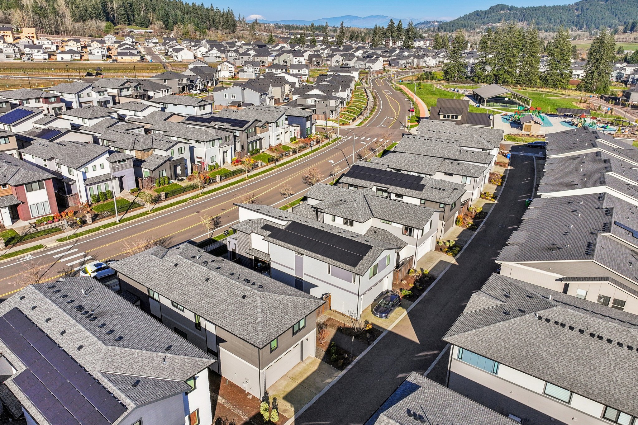 SE Pleasant Valley Pkwy-S2201-047.jpg