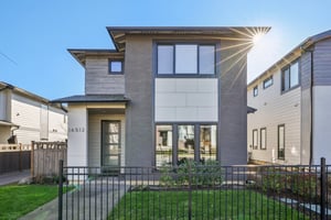 SE Pleasant Valley Pkwy-S2201-002.jpg