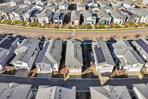 SE Pleasant Valley Pkwy-S2201-048.jpg