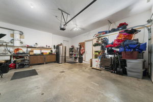  Photo 44