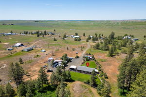  Photo 46