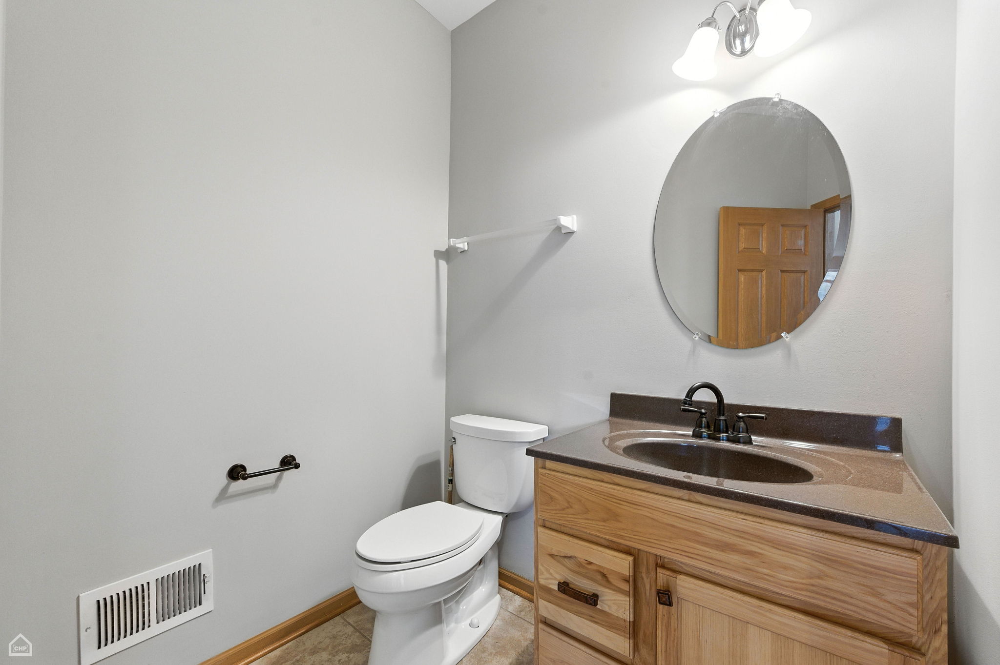 16517 Newbury Ct_009