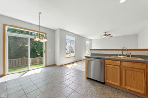 16517 Newbury Ct_015