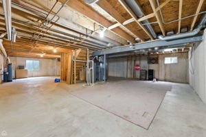 16517 Newbury Ct_024
