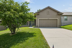  16519 Dora Hamann Pkwy_02.jpg