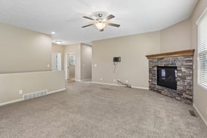  16519 Dora Hamann Pkwy_07.jpg