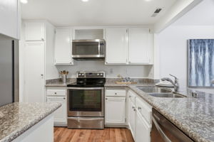 009_F8_1652 Braddock Ct