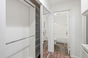 023_F8_1652 Braddock Ct