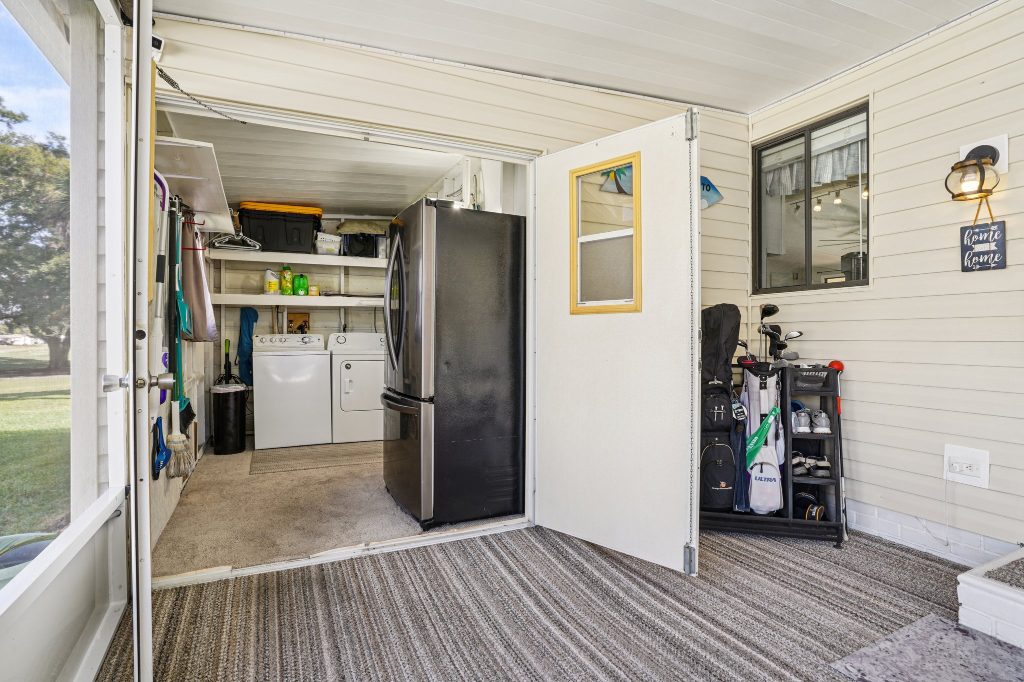 W Schwartz Blvd-S1012-038.jpg