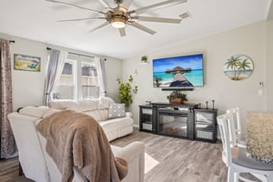 W Schwartz Blvd-S1012-011.jpg