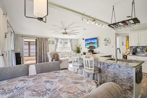 W Schwartz Blvd-S1012-015.jpg