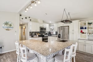 W Schwartz Blvd-S1012-017.jpg