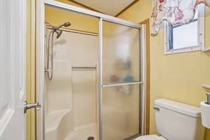 W Schwartz Blvd-S1012-030.jpg