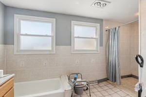 Brockton Ln-S2301-021.jpg