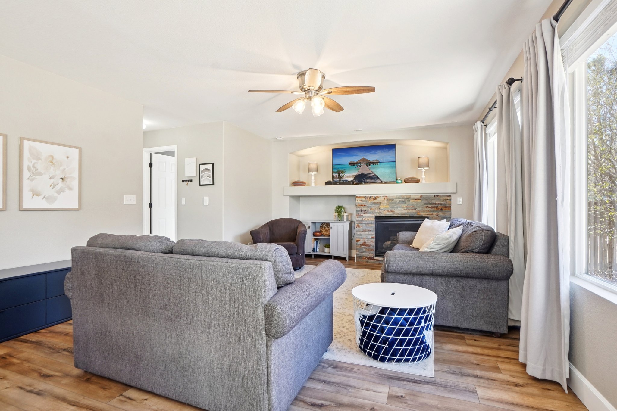 High Desert Way-S1803-009.jpg