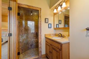 Upstairs Primary Bathroom