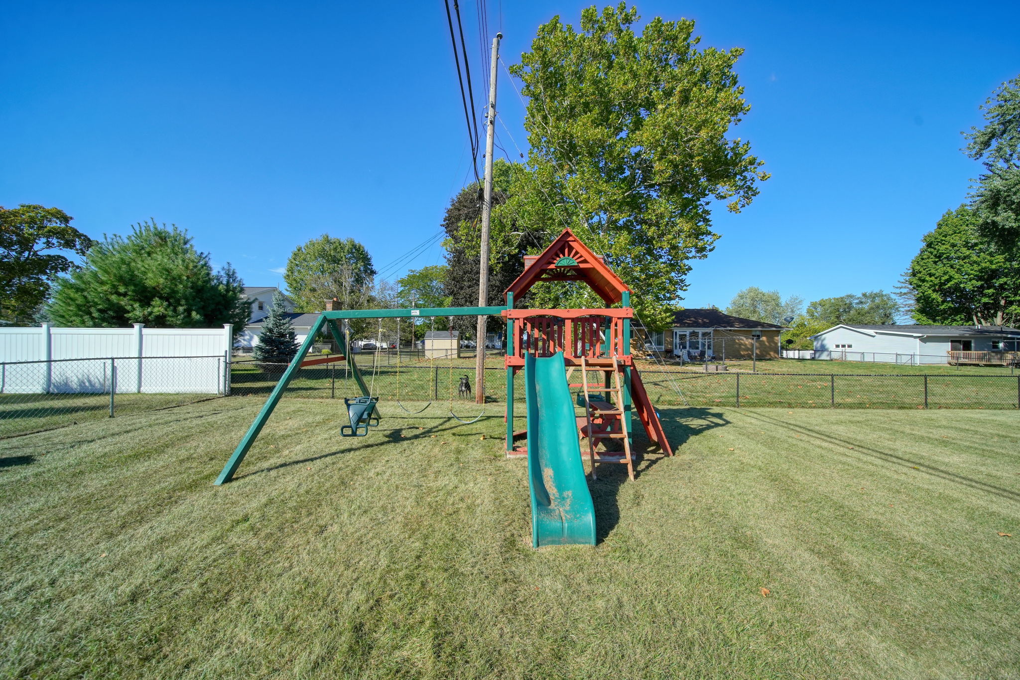  Photo 45