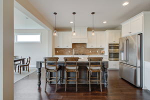 6 Kitchen