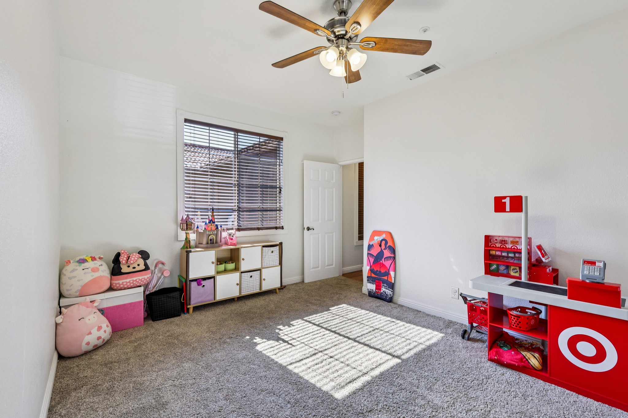 Open View Rd-L1008-024.jpg