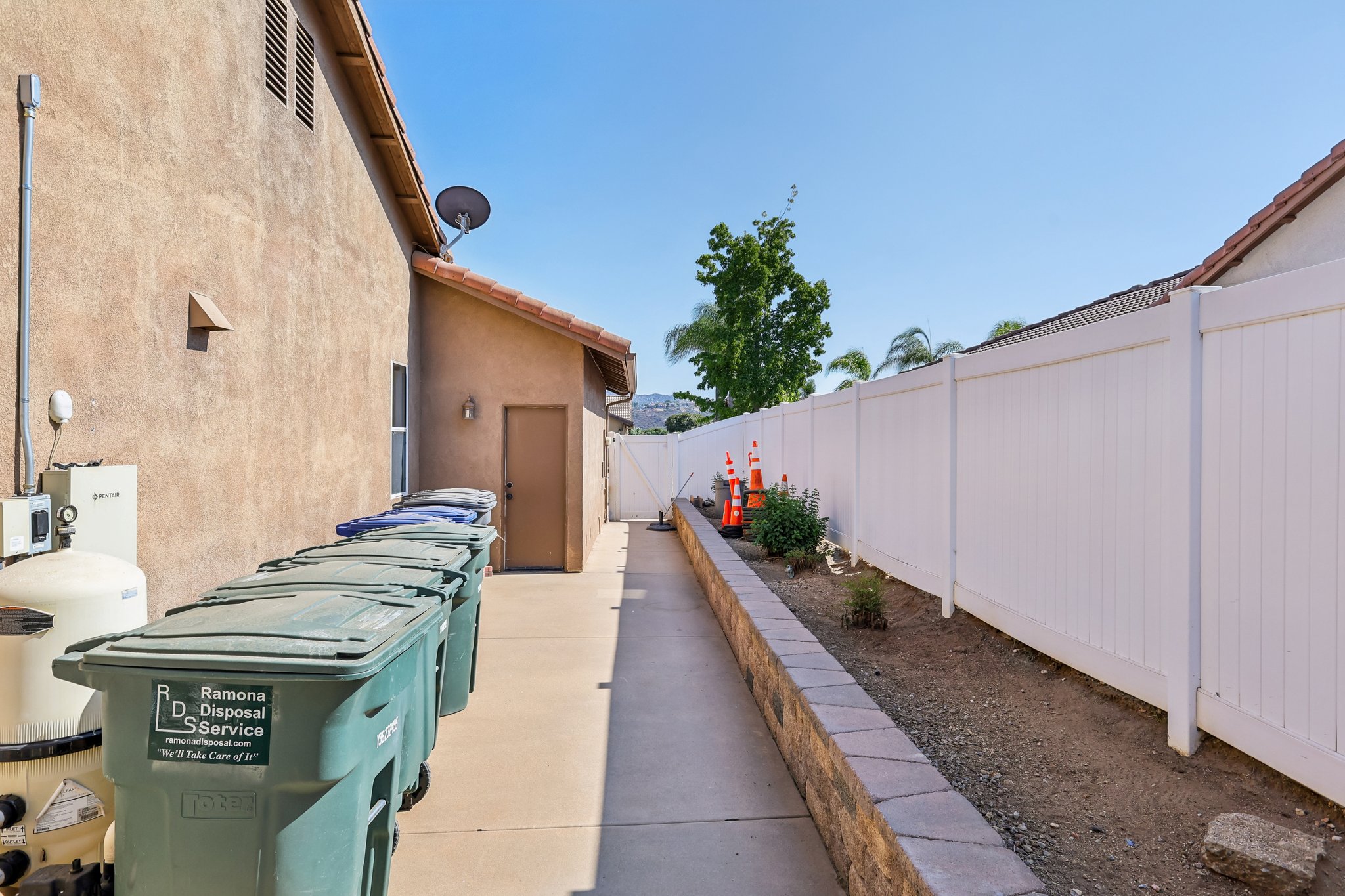 Open View Rd-L1008-041.jpg