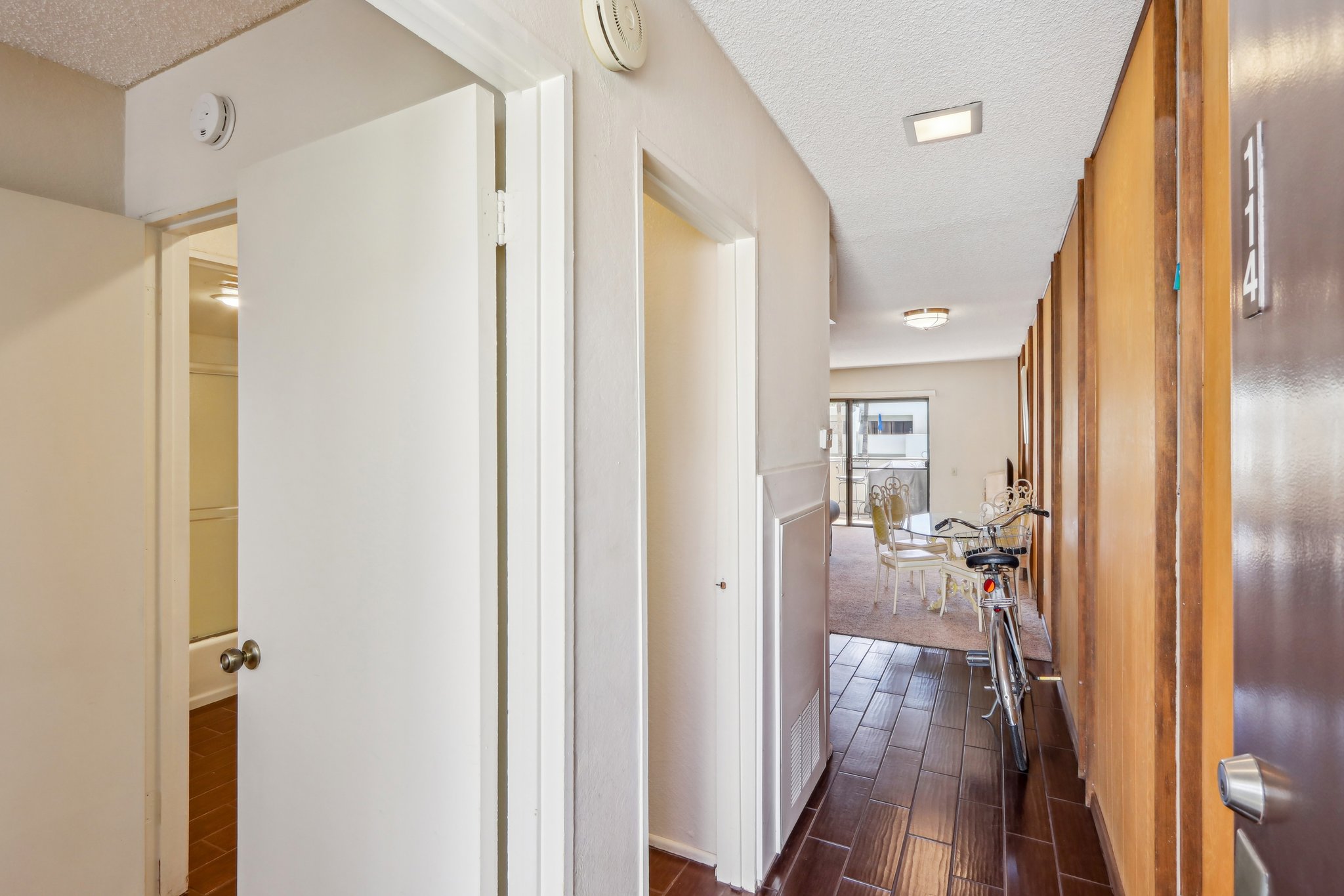 E Palm Canyon Dr-1704-014.jpg